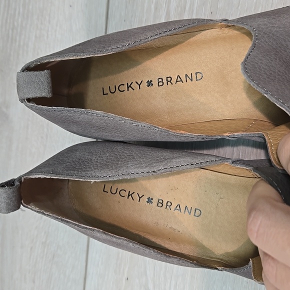 Lucky Brand Gray Women's Mahzan Slip-On Shoes The Pointed Toe Leather 8.5M - Picture 5 of 12